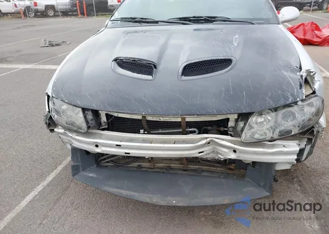 2004 Pontiac Gto z USA, uszkodzony, nr VIN 6G2VX12G64L212771